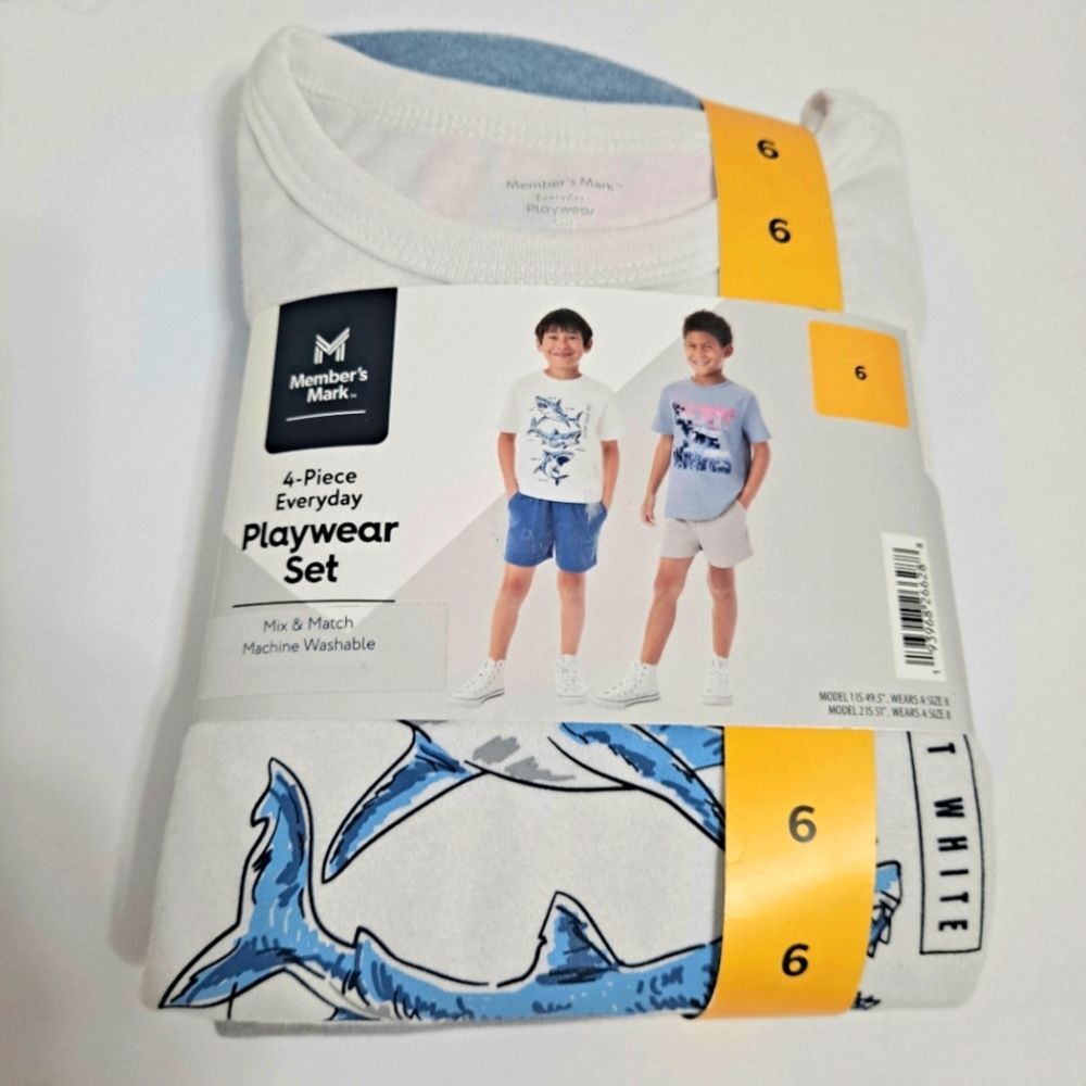 4 PC Boys Sharks Maker's Mark Blue and Gray Shorts And Tees Set NWT Size 6